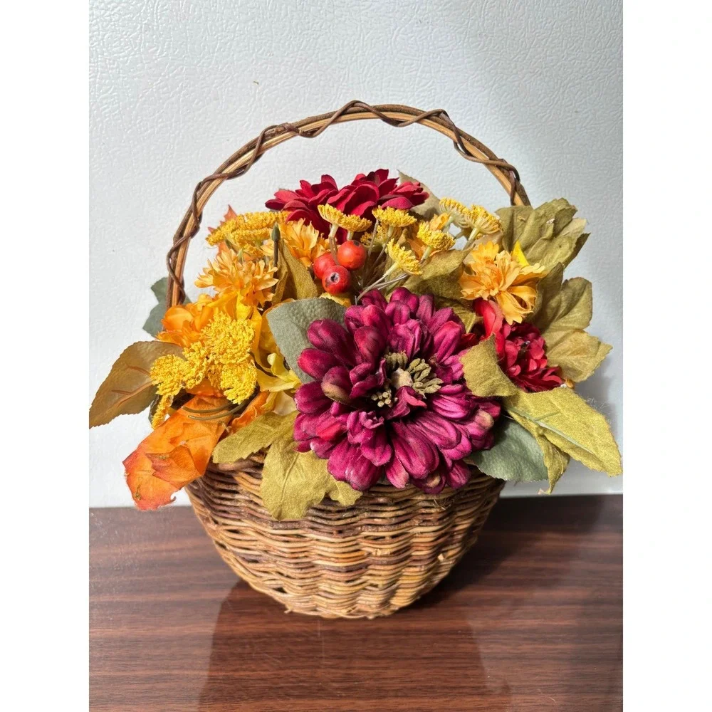 Autumn Silk Flower Arrangement in Woven Wicker Basket Fall Wall‎ Hanging